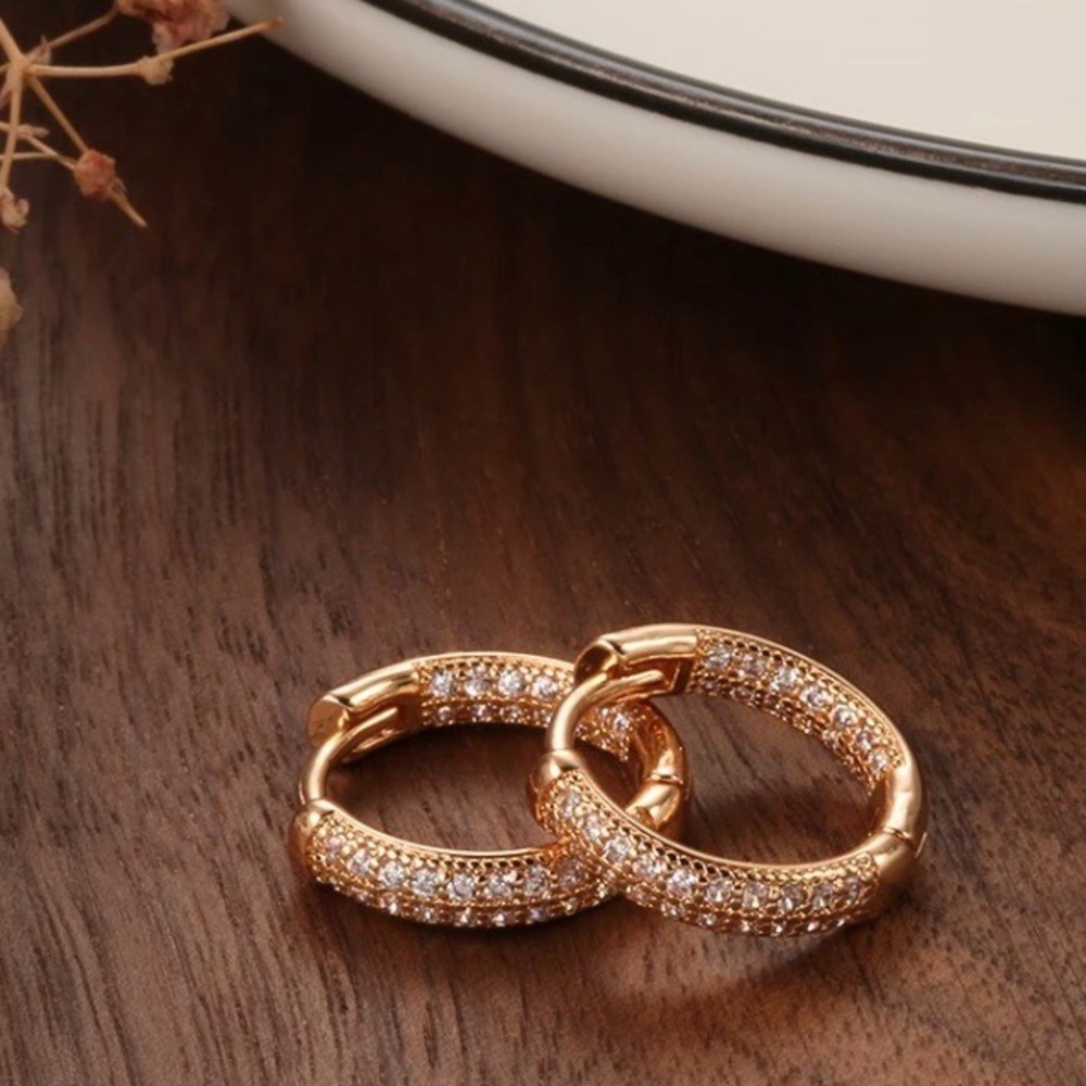 NEW 18K ROSE GOLD HOOP EARRINGS - Picture 5 of 6